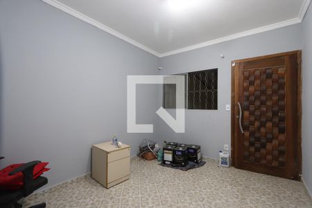 Sala de casa à venda com 3 quartos, 160m² em Vila Dona Sara, São Paulo