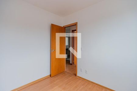 Quarto 1 de apartamento para alugar com 2 quartos, 42m² em Cavalhada, Porto Alegre