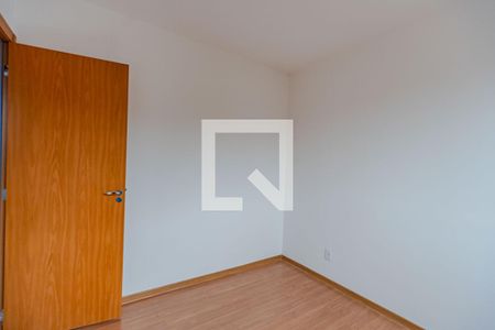 Quarto 1 de apartamento para alugar com 2 quartos, 42m² em Cavalhada, Porto Alegre