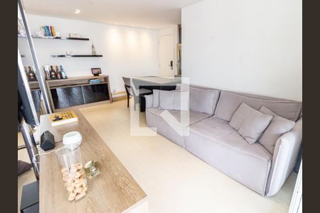 Sala/Quarto de apartamento à venda com 1 quarto, 53m² em Vila Regente Feijó, São Paulo