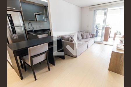 Sala/Quarto de apartamento à venda com 1 quarto, 53m² em Vila Regente Feijó, São Paulo