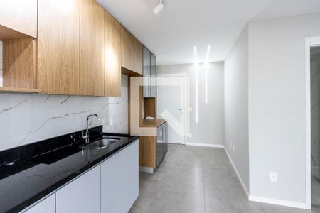 Sala/Cozinha de apartamento à venda com 2 quartos, 54m² em Barra Funda, São Paulo