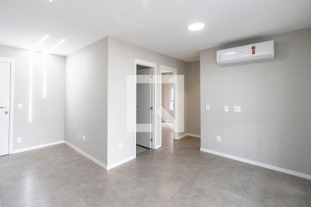 Sala/Cozinha de apartamento à venda com 2 quartos, 54m² em Barra Funda, São Paulo