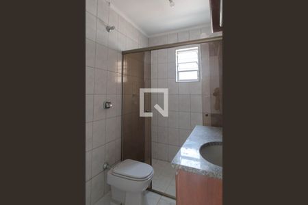 Banheiro Social de casa para alugar com 3 quartos, 270m² em Continental 2, Guarulhos