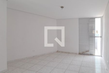 Quarto 1 de casa para alugar com 3 quartos, 270m² em Continental 2, Guarulhos