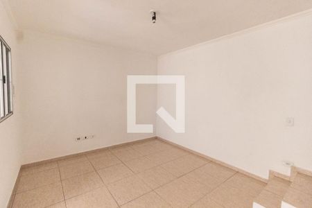 Sala de casa de condomínio para alugar com 2 quartos, 72m² em Vila Nova Cachoeirinha, São Paulo