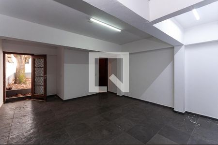 Sala de casa à venda com 4 quartos, 330m² em Pompeia, São Paulo