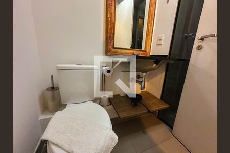 Banheiro de apartamento para alugar com 1 quarto, 32m² em Bom Retiro, São Paulo