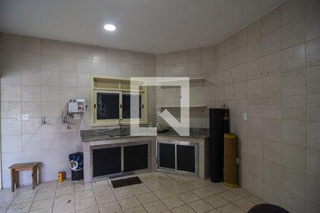 Sala e Cozinha de kitnet/studio para alugar com 1 quarto, 40m² em São Francisco, Niterói