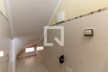 Lavabo de apartamento para alugar com 3 quartos, 120m² em Vila Moinho Velho, São Paulo