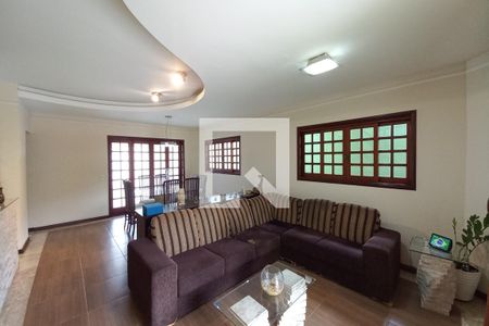 Sala de casa à venda com 4 quartos, 250m² em Parque da Figueira, Campinas