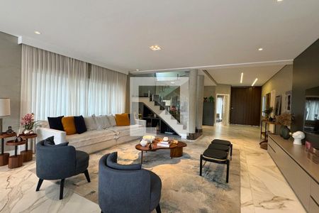 Sala de casa de condomínio à venda com 3 quartos, 590m² em Alphaville, Santana de Parnaíba