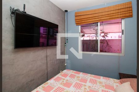 Quarto de apartamento para alugar com 2 quartos, 120m² em Buritis, Belo Horizonte