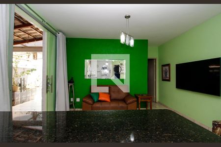 Sala de apartamento para alugar com 2 quartos, 120m² em Buritis, Belo Horizonte