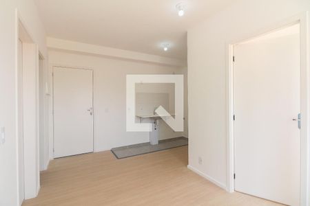 Sala  de apartamento para alugar com 2 quartos, 34m² em Chácara Seis de Outubro, São Paulo