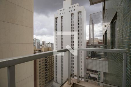 Sacada de apartamento para alugar com 2 quartos, 75m² em  Águas Claras, Brasília