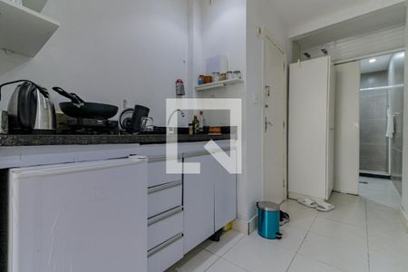 Cozinha de kitnet/studio à venda com 1 quarto, 26m² em Leme, Rio de Janeiro