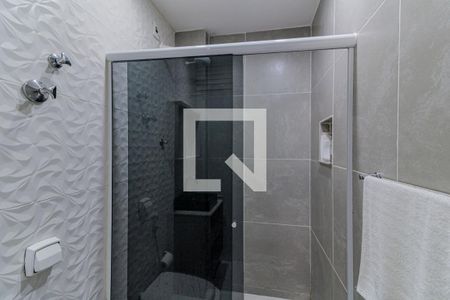 Banheiro de kitnet/studio à venda com 1 quarto, 26m² em Leme, Rio de Janeiro
