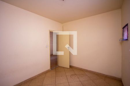 Quarto 2 de casa para alugar com 3 quartos, 80m² em Porto Novo, São Gonçalo