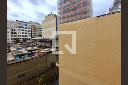 Sala  vista  de apartamento para alugar com 2 quartos, 96m² em Botafogo, Rio de Janeiro