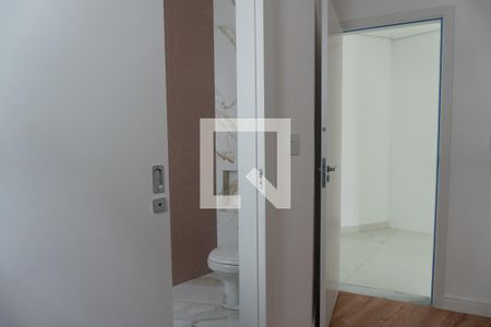 Closet da suíte 2 de casa à venda com 4 quartos, 436m² em Estância Silveira, Contagem