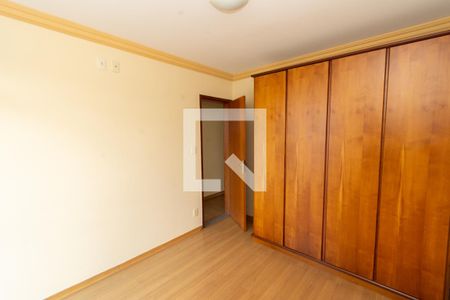 Quarto 2 de apartamento para alugar com 2 quartos, 60m² em Santa Cruz Industrial, Contagem