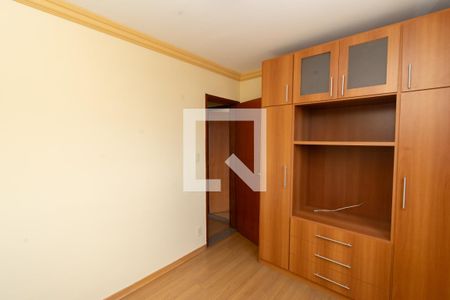 Quarto 1 de apartamento para alugar com 2 quartos, 60m² em Santa Cruz Industrial, Contagem