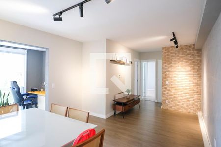 Apartamento à venda com 65m², 2 quartos e 2 vagasSala