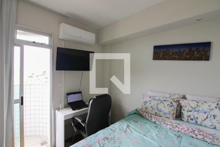 Suíte de apartamento à venda com 2 quartos, 80m² em Itapoã, Belo Horizonte