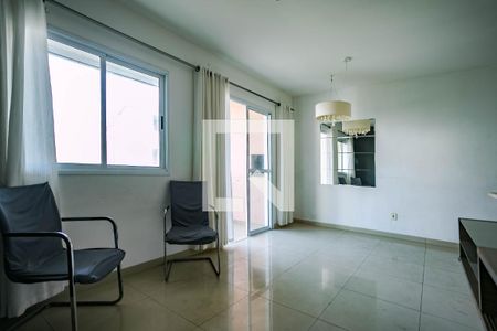 Sala  de apartamento para alugar com 3 quartos, 79m² em Cézar de Souza, Mogi das Cruzes