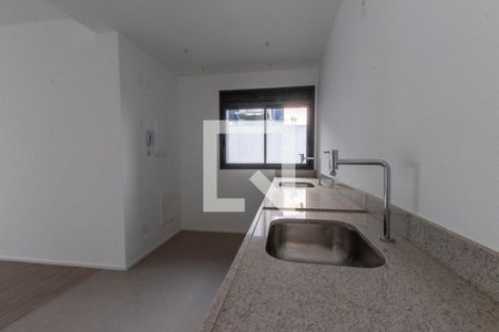 Cozinha de apartamento à venda com 2 quartos, 76m² em Vila da Serra, Nova Lima