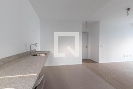 Cozinha de apartamento à venda com 2 quartos, 76m² em Vila da Serra, Nova Lima