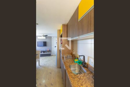 Cozinha e Área de Serviço de apartamento à venda com 2 quartos, 52m² em Estância Velha, Canoas