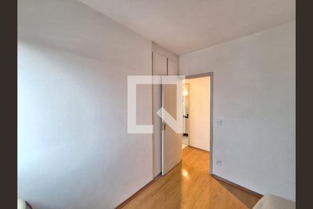 Quarto 1 de apartamento à venda com 3 quartos, 76m² em Vila Ipojuca, São Paulo