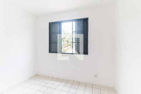 Quarto 1 de apartamento para alugar com 2 quartos, 50m² em Vila Perracini, Poá