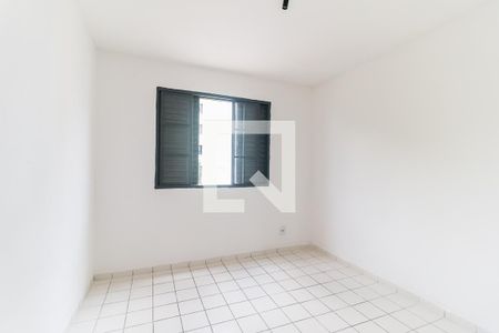 Quarto 1 de apartamento para alugar com 2 quartos, 50m² em Vila Perracini, Poá