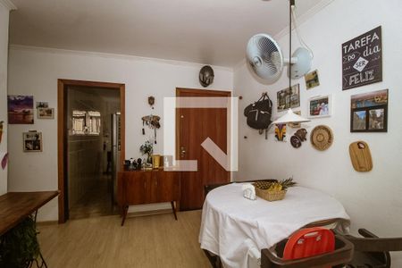 Sala de apartamento à venda com 2 quartos, 60m² em Santo Antônio, Porto Alegre