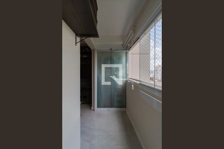 Varanda de apartamento para alugar com 2 quartos, 57m² em Jardim Flor da Montanha, Guarulhos