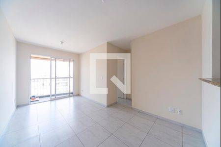 Sala de apartamento à venda com 3 quartos, 60m² em Vila Scarpelli, Santo André