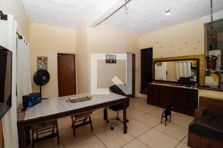 Sala  de casa à venda com 2 quartos, 128m² em Colégio Batista, Belo Horizonte