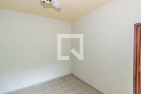 Quarto 1 de apartamento para alugar com 3 quartos, 65m² em Marechal Hermes, Rio de Janeiro