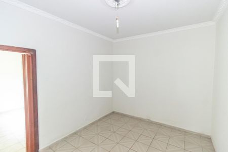 Sala de apartamento para alugar com 3 quartos, 65m² em Marechal Hermes, Rio de Janeiro