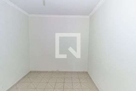 Sala de apartamento para alugar com 3 quartos, 65m² em Marechal Hermes, Rio de Janeiro