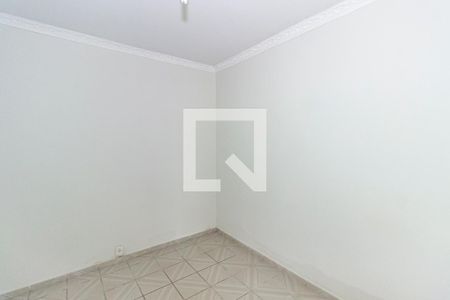 Sala de apartamento para alugar com 3 quartos, 65m² em Marechal Hermes, Rio de Janeiro