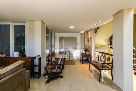 Sala de casa à venda com 3 quartos, 244m² em Aberta dos Morros, Porto Alegre