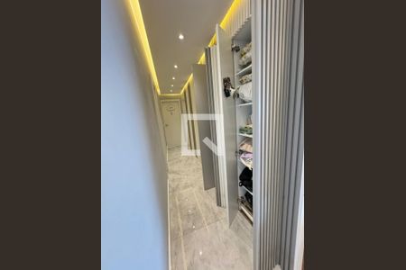 Corredor de apartamento para alugar com 3 quartos, 121m² em Belém, São Paulo