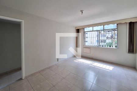 Apartamento à venda com 80m², 2 quartos e 1 vagaSala