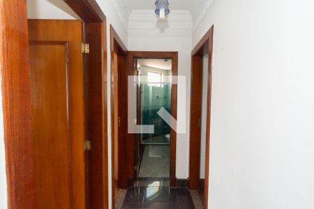 Corredor de apartamento à venda com 4 quartos, 287m² em Santa Cruz Industrial, Contagem