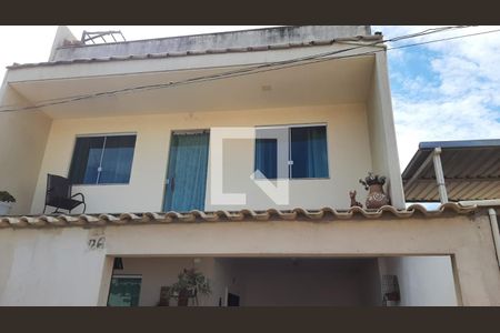 Fachada de casa à venda com 3 quartos, 180m² em Nascentes Imperiais, Contagem