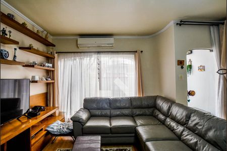 Sala 1 de casa à venda com 5 quartos, 280m² em Parque Jaçatuba, Santo André